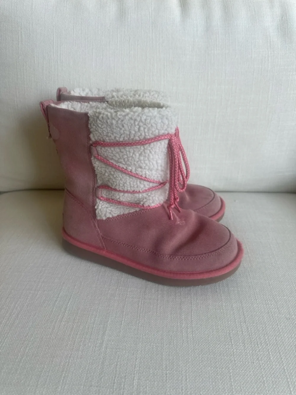 Koolaburra by UGG Girls Pink Sherpa Lined Winter Boots Size 3 Youth